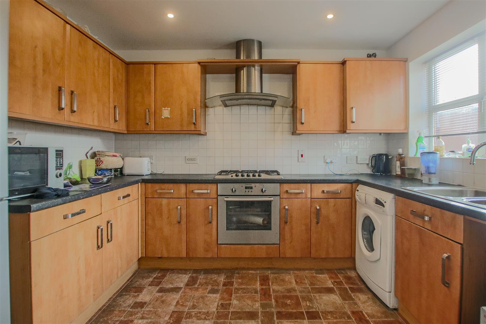 4 Bed Townhouse House For Sale - Main Image